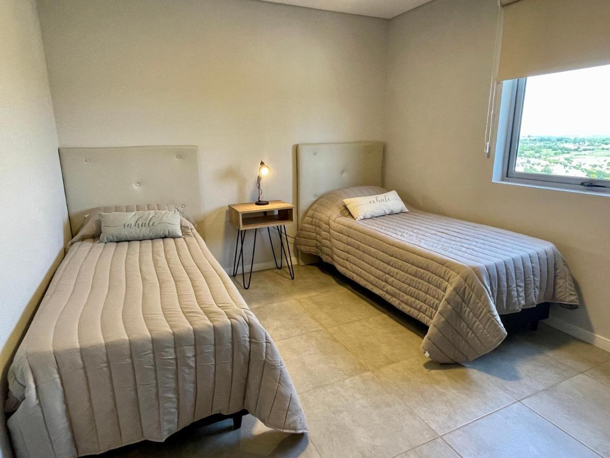 Rent A Flat - Apartment *
